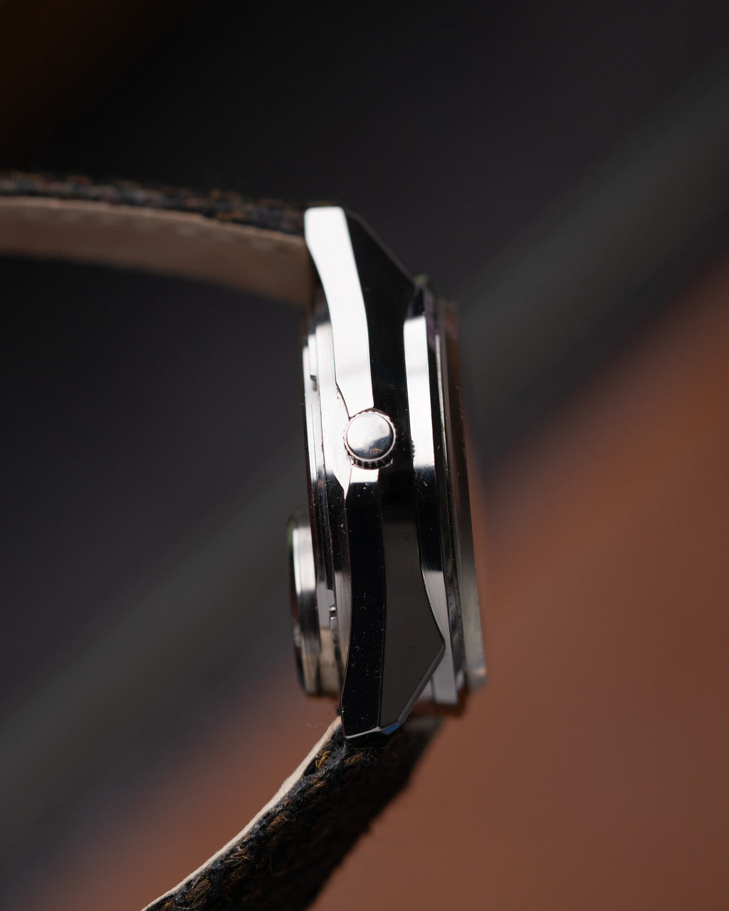 Seiko 38QR 3862-7000 - First mass produced quartz watch