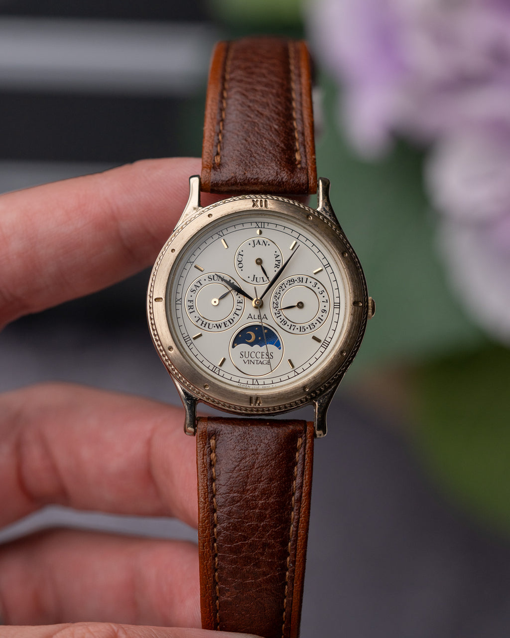Seiko Alba Success V33F-6B50 Triple Calendar